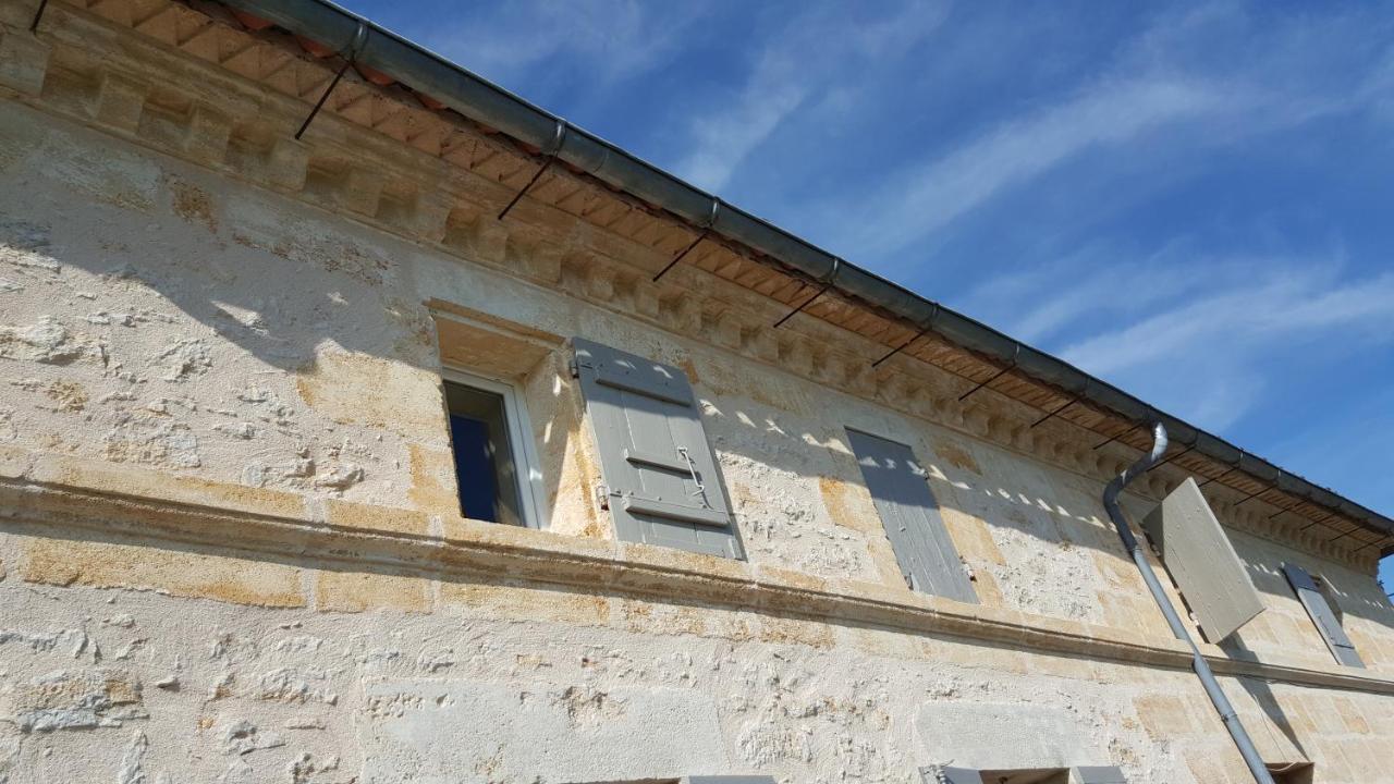 Bed and Breakfast La Vigneraie De Laura Sainte-Colombe  Экстерьер фото