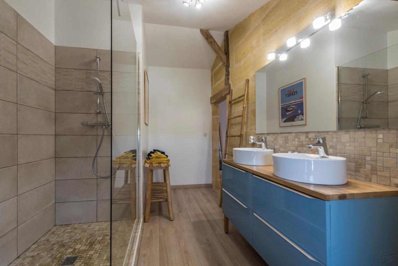 Bed and Breakfast La Vigneraie De Laura Sainte-Colombe  Экстерьер фото