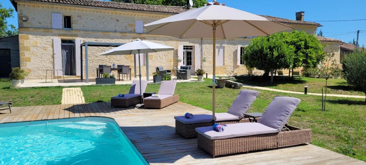 Bed and Breakfast La Vigneraie De Laura Sainte-Colombe  Экстерьер фото