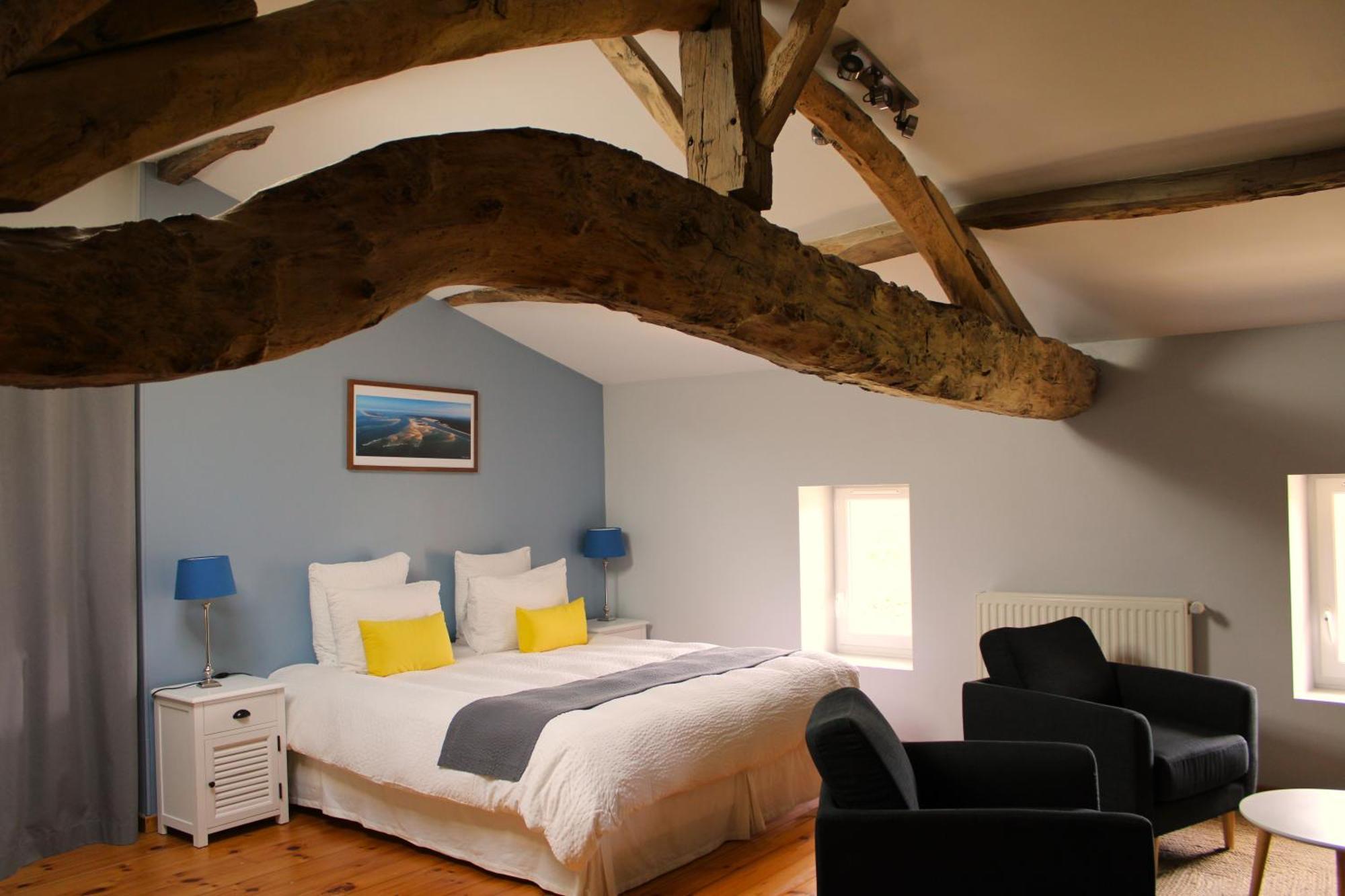 Bed and Breakfast La Vigneraie De Laura Sainte-Colombe  Экстерьер фото