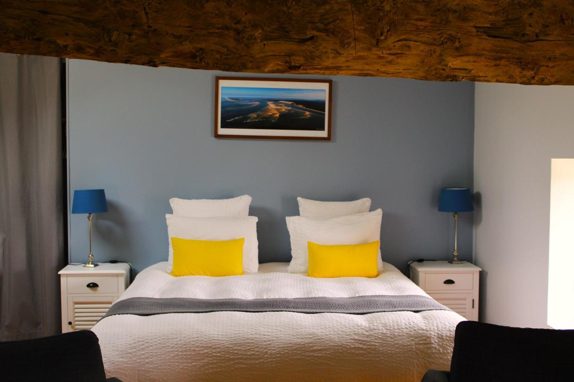 Bed and Breakfast La Vigneraie De Laura Sainte-Colombe  Экстерьер фото
