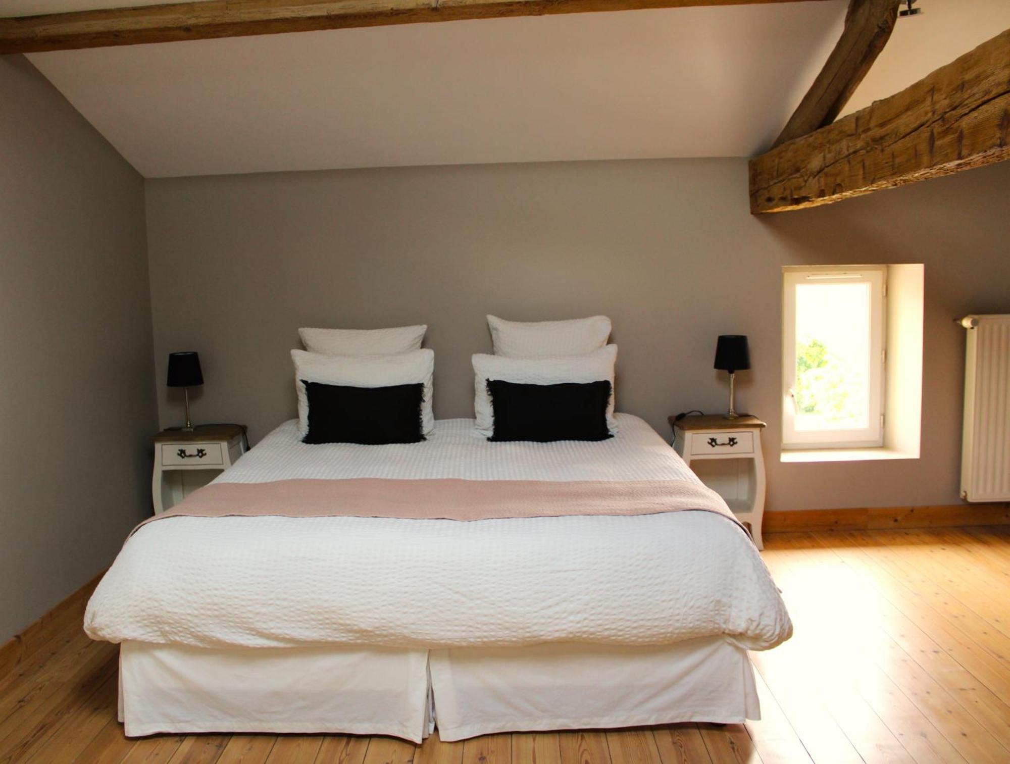 Bed and Breakfast La Vigneraie De Laura Sainte-Colombe  Экстерьер фото